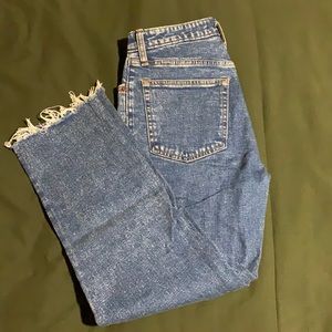 Abercrombie Natural Rise Ankle Straight Jeans